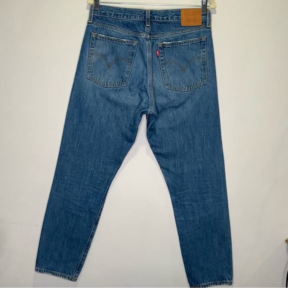 Levi’s Wedgie Straight Fit Denim High Rise Button Fly Jeans Medium Wash - Picture 3 of 13